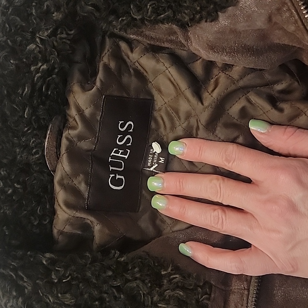 GUESS bomber jacket - Picture 2 of 6